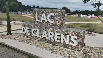 Enceinte de lâhĂ©bergement