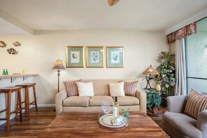 Living area - KBM Resorts | 2 Free Cars | Napili Point | Water Front | 2 Units, 1 Bedrooms | NAP ML-3935 (Lahaina)