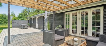 Cozy holiday home in peaceful Bredfjed