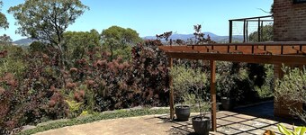 Panoramic Healesville Retreat in the heart of the Yarra Vallley Wine Region