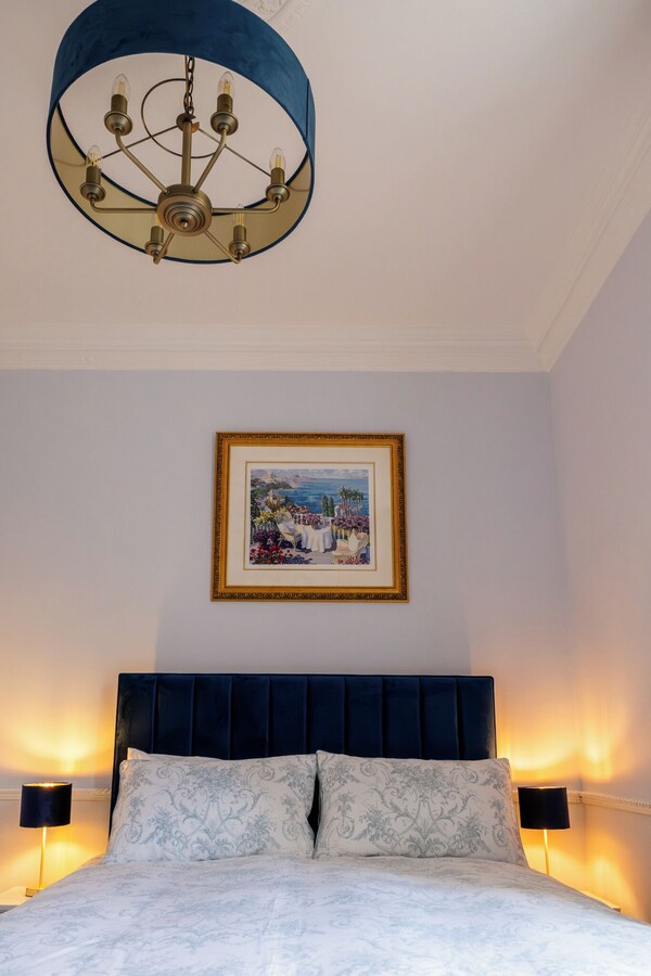 Stunning 1 Bedroom Flat In Central Bath - Bath