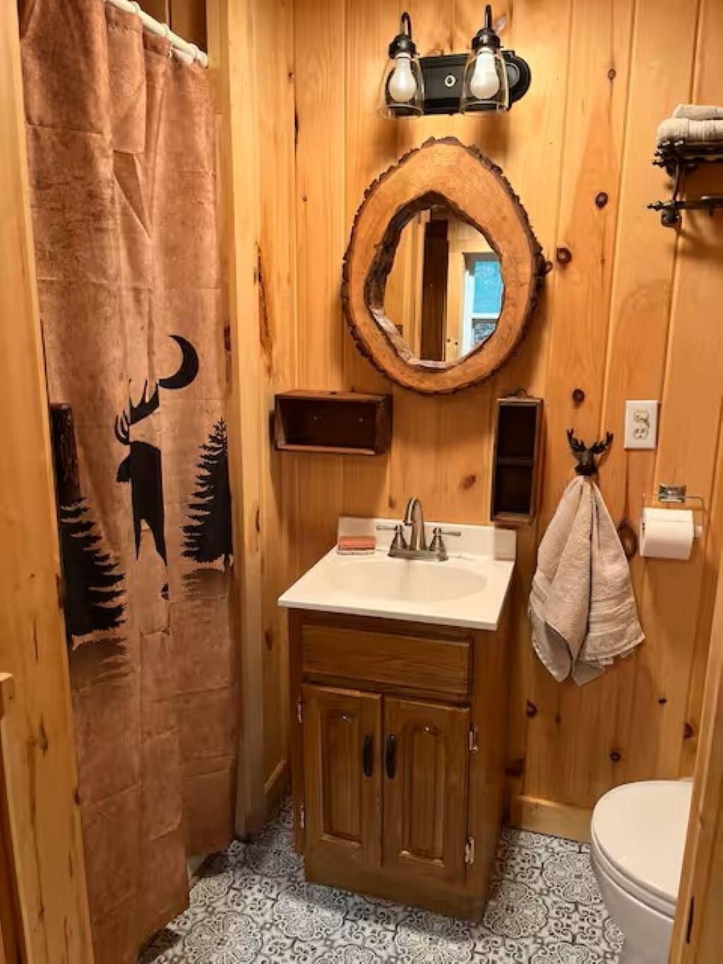 Shower, towels, soap, toilet paper