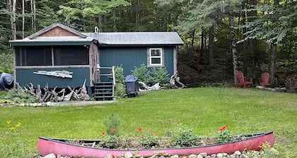 Cozy Adirondack Camp for Two with Nearby Waterfront Access
