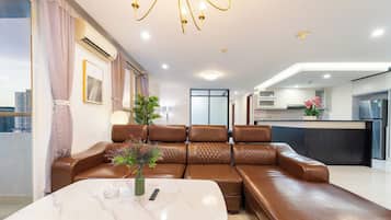 Penthouse Superior, pemandangan kota | Area keluarga