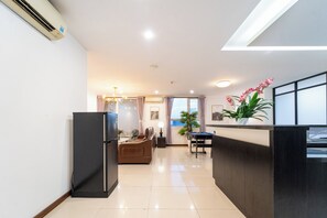 Penthouse Superior, pemandangan kota | Area keluarga