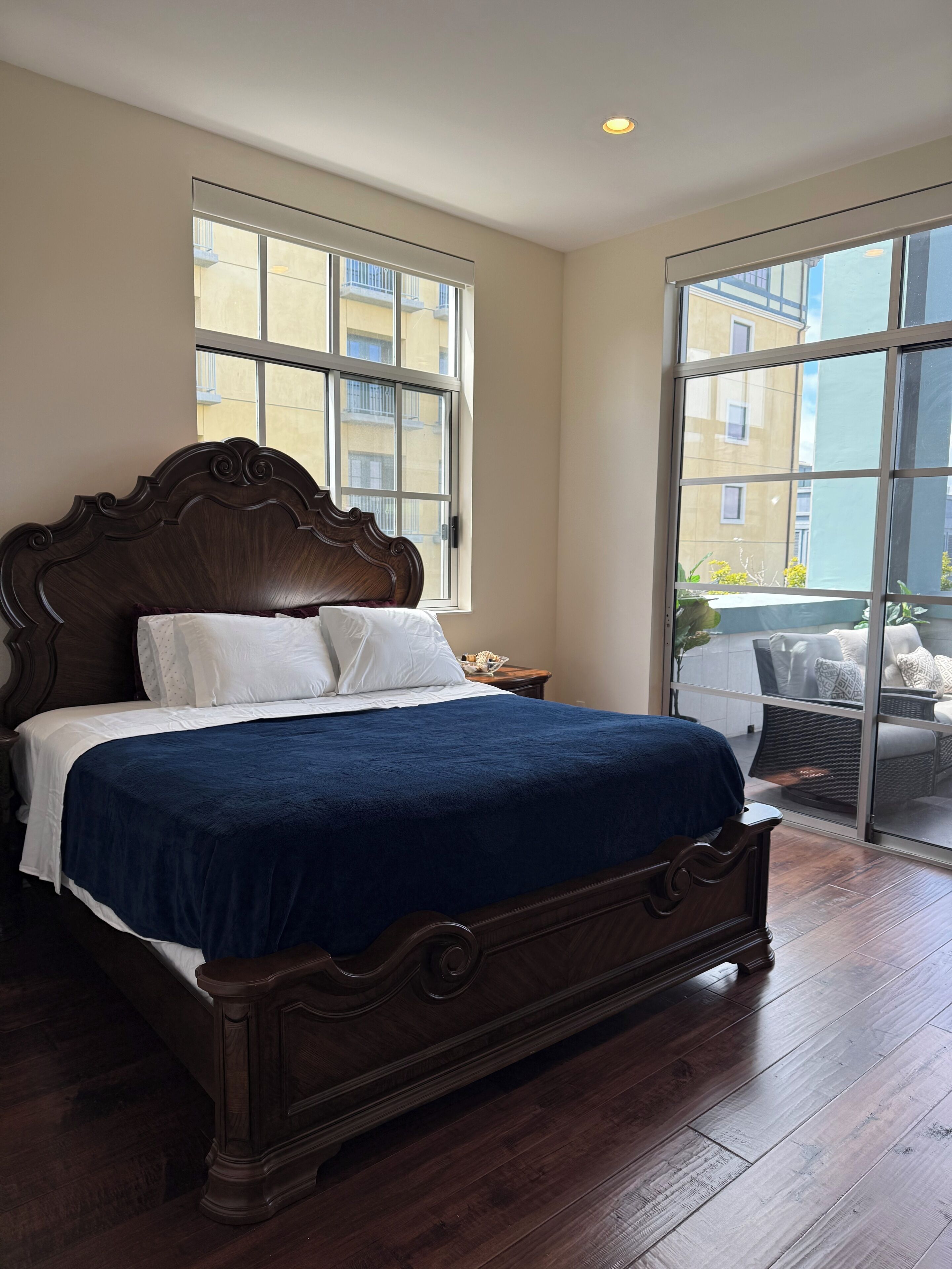 4 bedrooms, iron/ironing board, WiFi