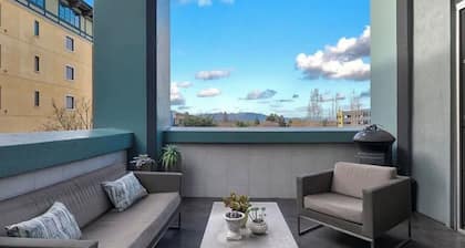 Lovely 4-bedroom/3 full bathroom condo with AC in enjoyable Santana Row