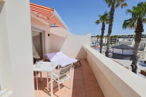 Outdoor dining - Le Jardin d'Eden 210 - Suite Junior Luxe - 2 people (AGDE)