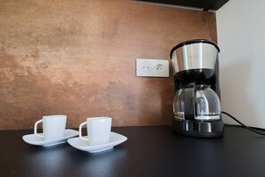 Coffee and/or coffee maker - Le Jardin d'Eden 210 - Suite Junior Luxe - 2 people (AGDE)