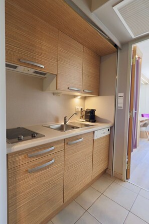 Private kitchen - Le Jardin d'Eden 117 - Suite Junior Love Room - 2 people (AGDE)