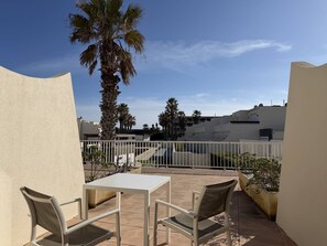Terrace/patio - Le Jardin d'Eden JE135 - Suite Junior Luxe with garage - 2 people (AGDE)