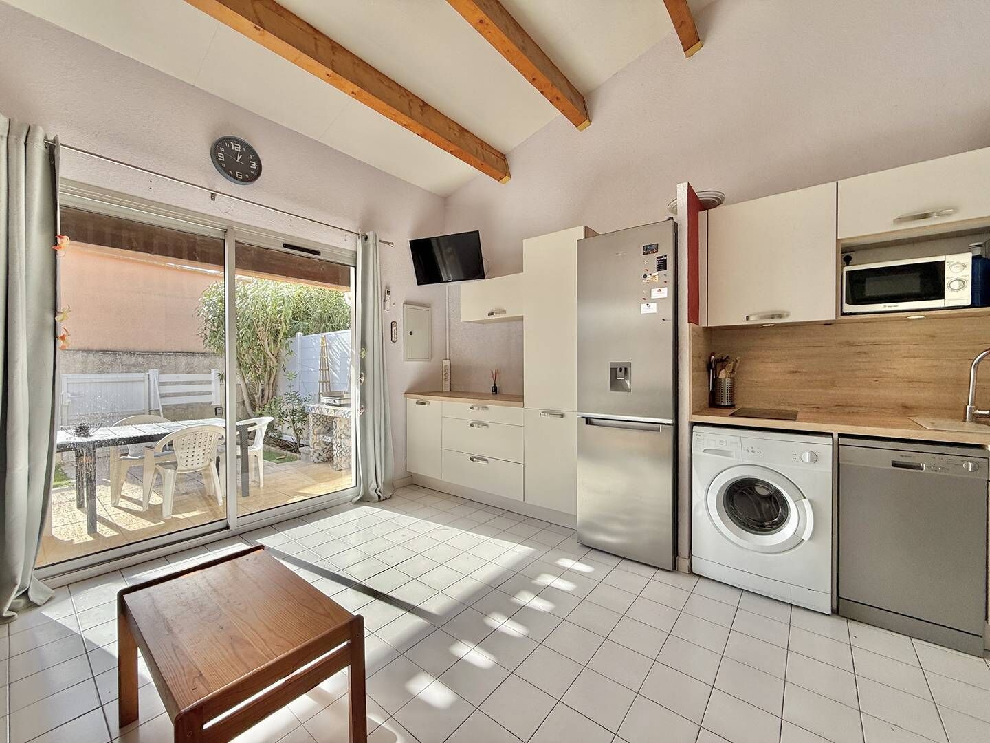 Fridge, microwave, cookware/dishes/utensils