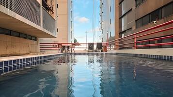 Deluxe Apartment | Pool