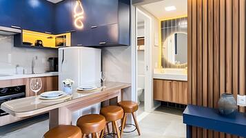 Deluxe Apartment | Private kitchen