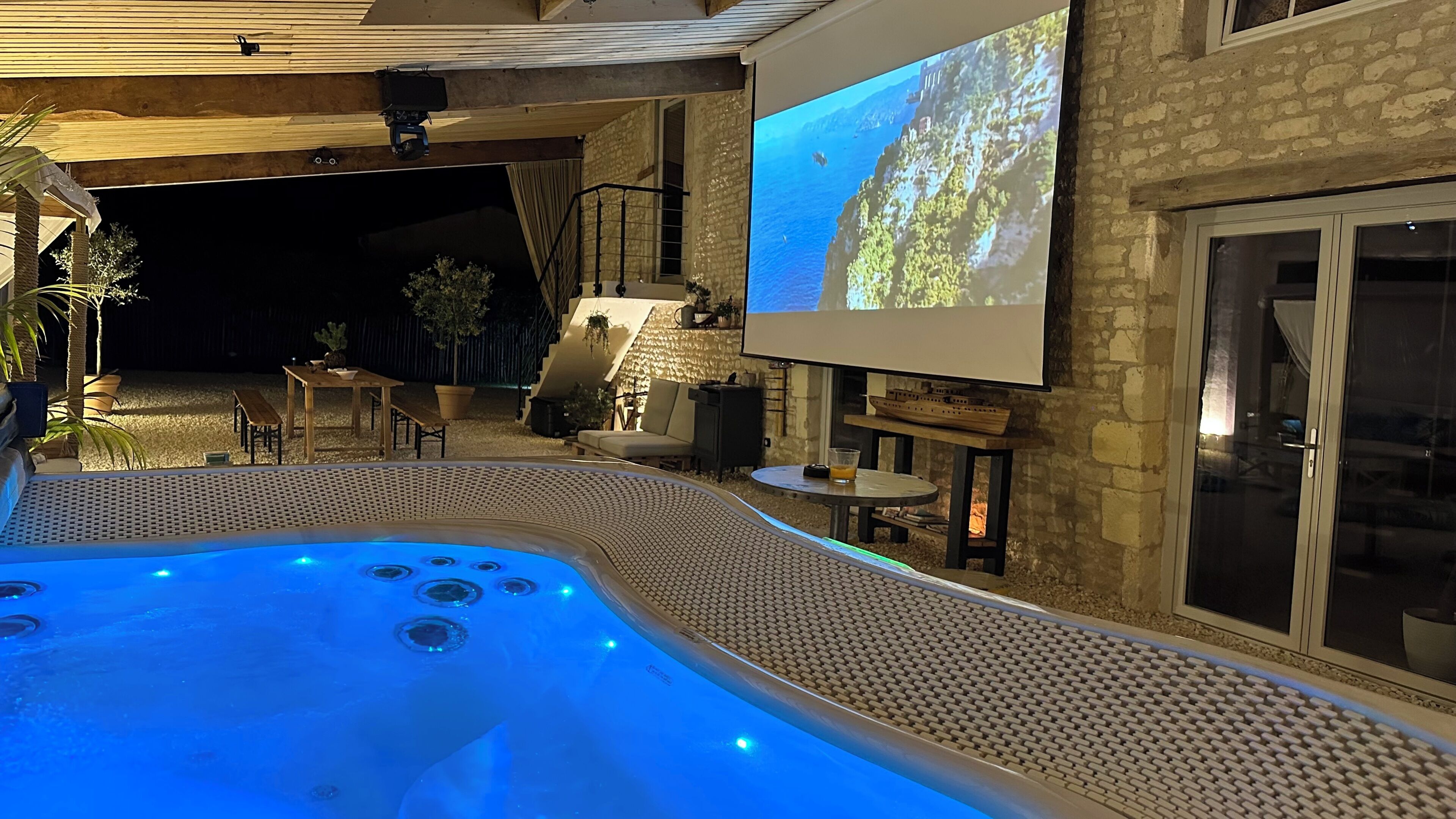 Pool
