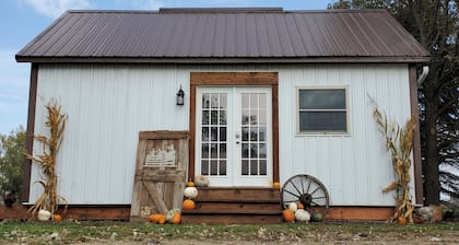 Horsemen's Hideout Cabin in Clark