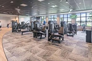 Fitness facility - Luxury Beach & Golf Retreat: New 2BR/2BA, Resort Amenities, 15 Mins to Beach! (Venice)