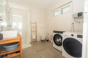 Douche, bidet