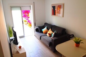 TV - Your Garden by the Beach (Gafanha da Nazaré)