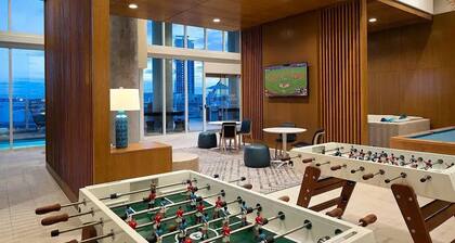 Rare Find: Expansive Luxury 3-Bedroom Haven in the Middle of Downtown San Diego