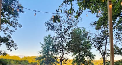 Hickory Lake Getaway