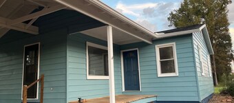 2+ bedroom Farm house