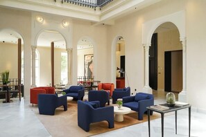 Lobby - Mercer Plaza Sevilla (Seville)