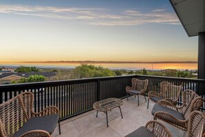 Property grounds - Sea & Summit - 1 Bedroom Studio Apartment - Port Noarlunga (Port Noarlunga)