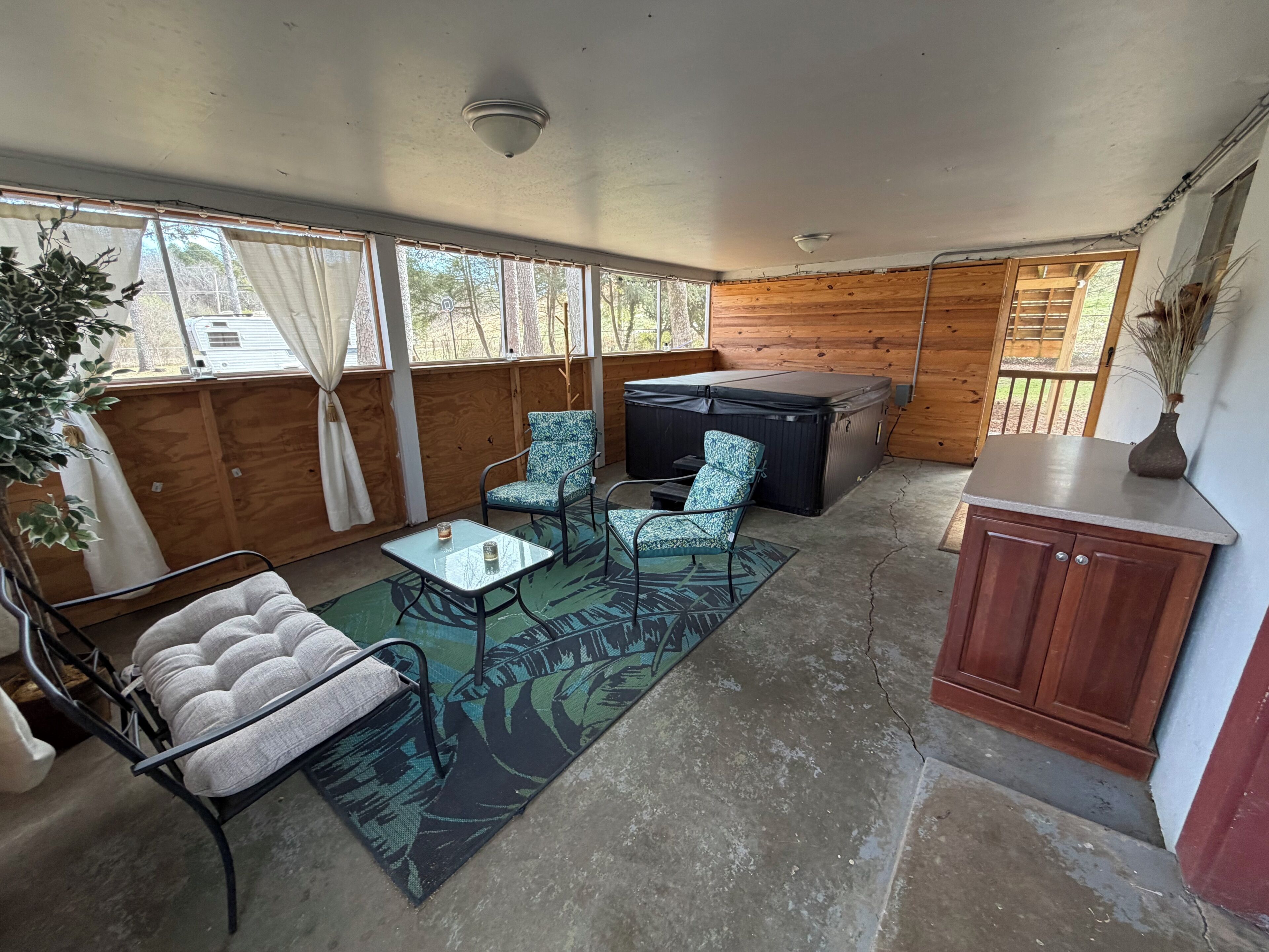 Peaceful Hot Tub Hideaway - 15 Mins To Chatt - Dog Friendly - Lookout Mountain, GA
