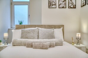 Wheelchair access - Charming Home Away From Home (Salford)