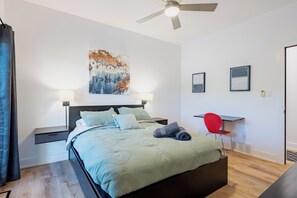 8 bedrooms, in-room safe, desk, iron/ironing board
