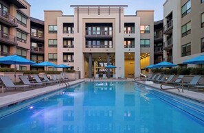 Outdoor pool - Steps from Old Town Scottsdale! 2BD/2BA Luxury Apartment! (Scottsdale)