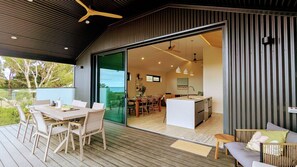Outdoor dining - Panorama Lookout | Brand New Spacious Winter Retreat with Ocean Views (Normanville)