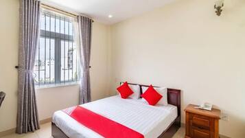 Economy Double Room, Garden View | Individually decorated, individually furnished, free WiFi, bed sheets