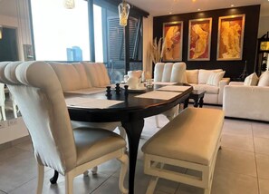 Dining - Vrbo Property (San Salvador)