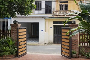 Entrada de la propiedad