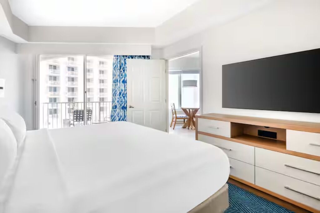 Ocean 1br Suite Steps From Boardwalk, Lagoon Fun & Local Dining - Ormond Beach, FL