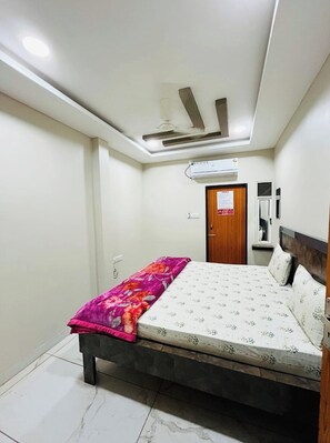 Kamar Double