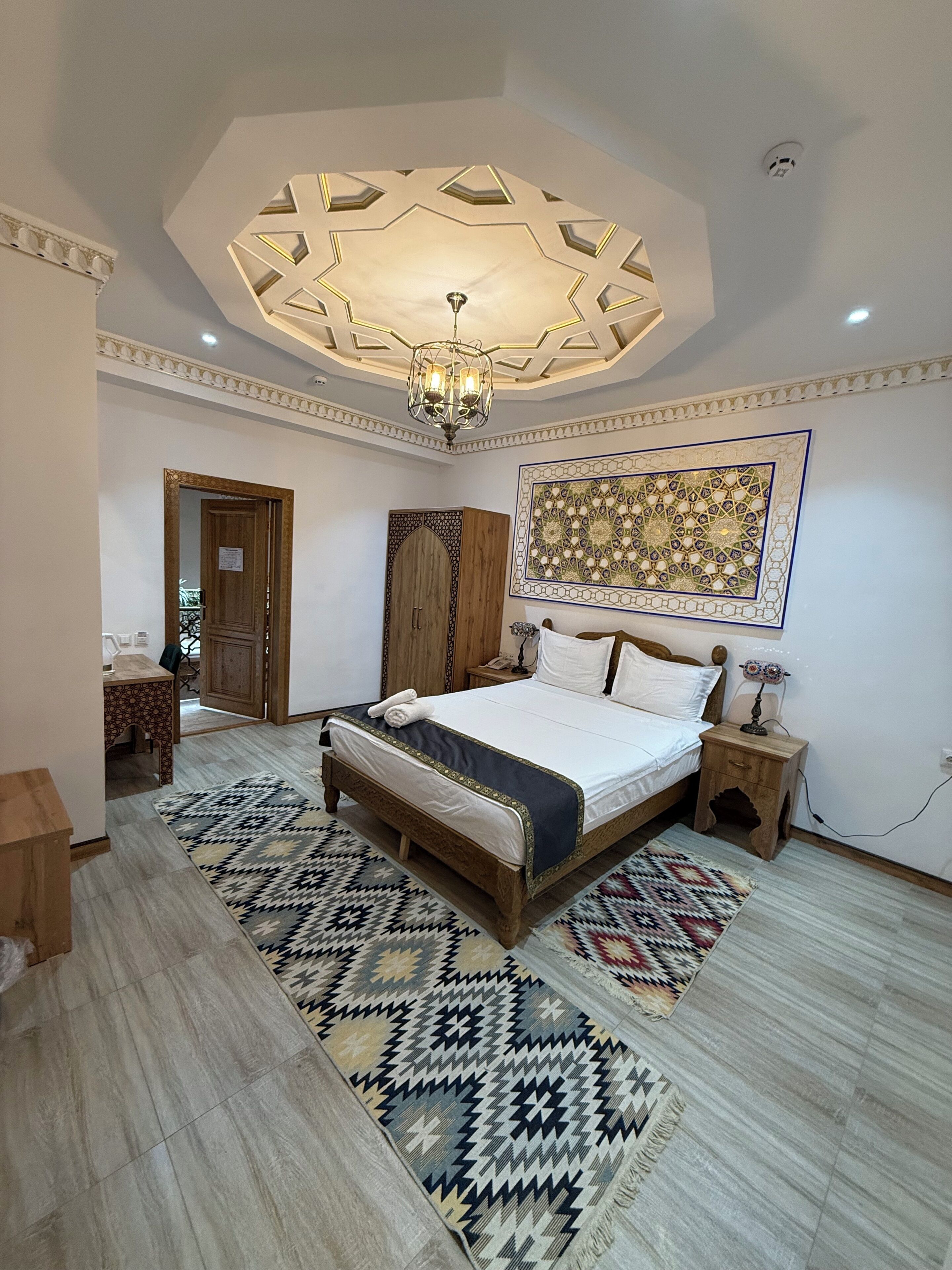 Chambre Standard Double ou avec lits jumeaux, vue ville