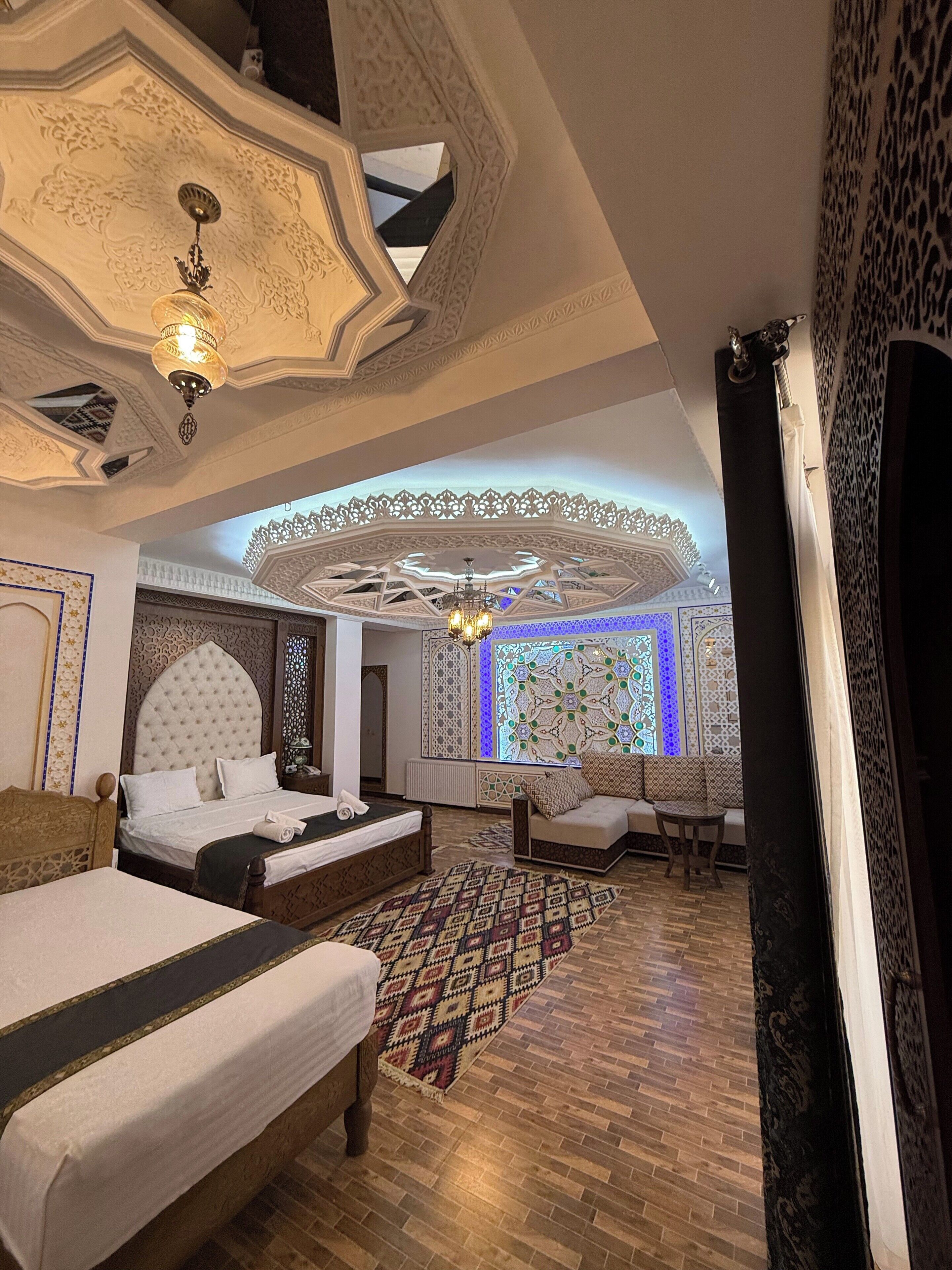 Superior Suite, Balcony, City View