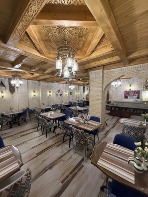 Restaurant - Mehrob Hotel (Bukhara)