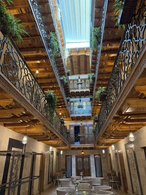 Dining - Mehrob Hotel (Buxoro)