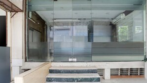 獨棟房屋 | 接待櫃台