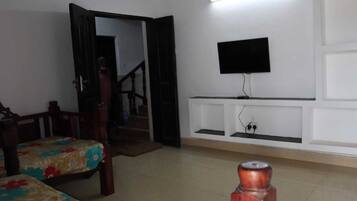 Chambre avec lits jumeaux, non-fumeur, service de ménage | Intérieur