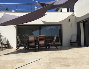 House | Balcony - Gorgeous Mansion for 6 in Barjac (Barjac)