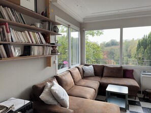 Living area - Architect's house in the countryside (Sainte-Geneviève-lès-Gasny)