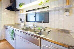 Rumah Comfort, 2 kamar tidur | Dapur pribadi