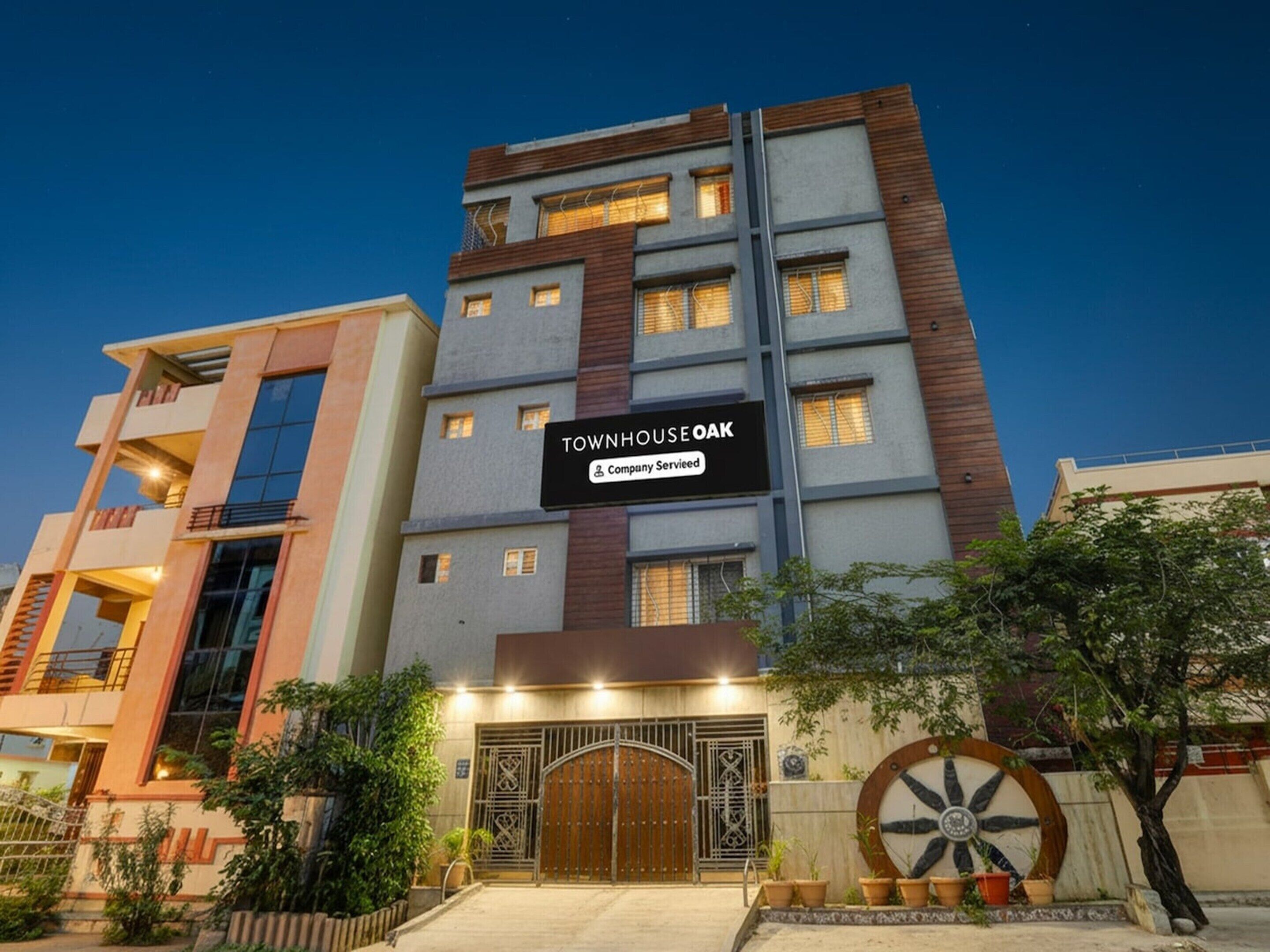 House | Bahagian luar