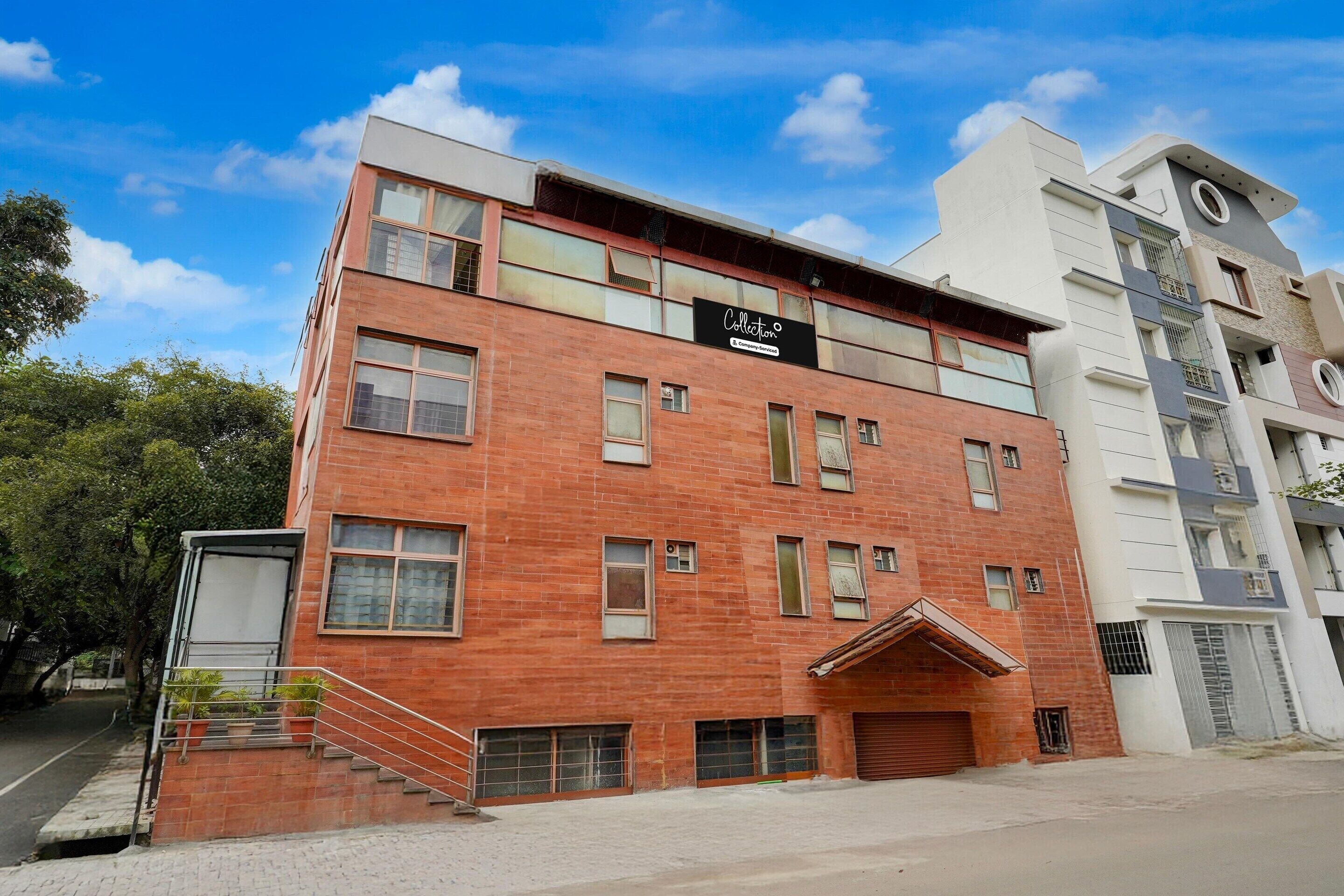 House | Bahagian luar