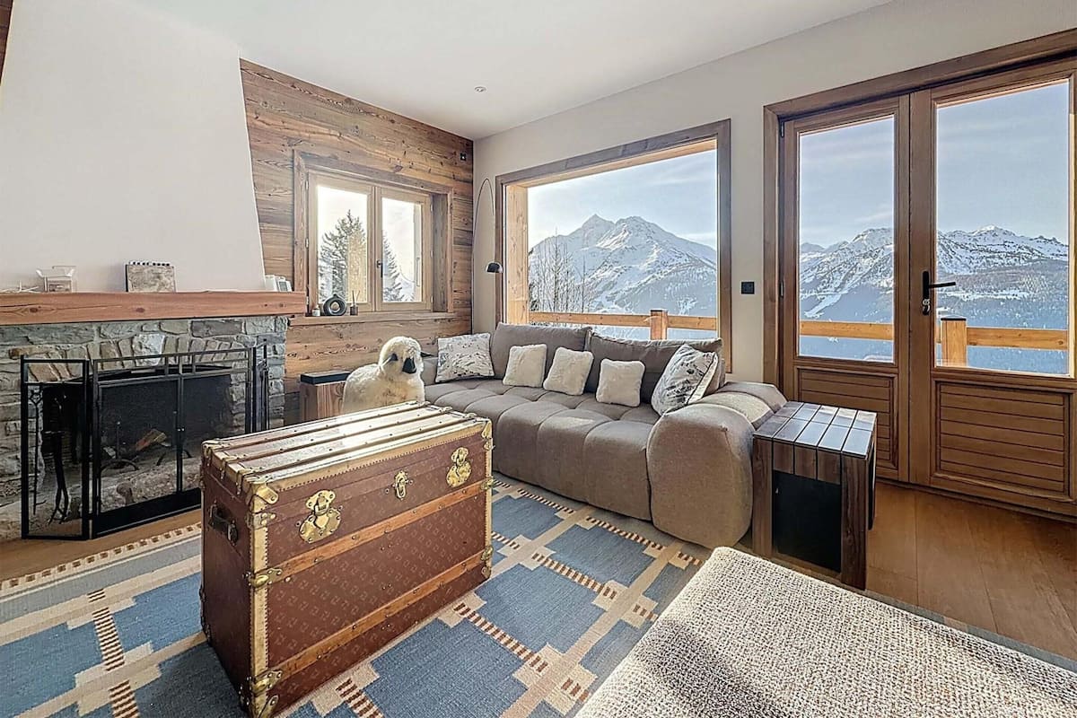 샬레 | 거실 공간